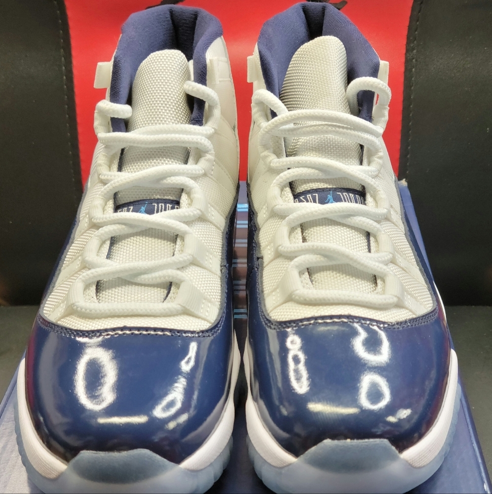 Brand New Air Jordan 11 UNC WIN LIKE 82 Blue Men's Size 10!!